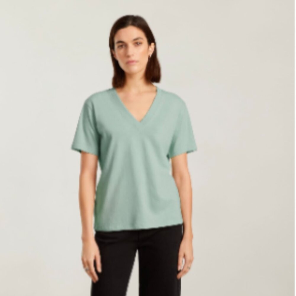 Everlane Vintage V-Neck Hemp Tee Size XS